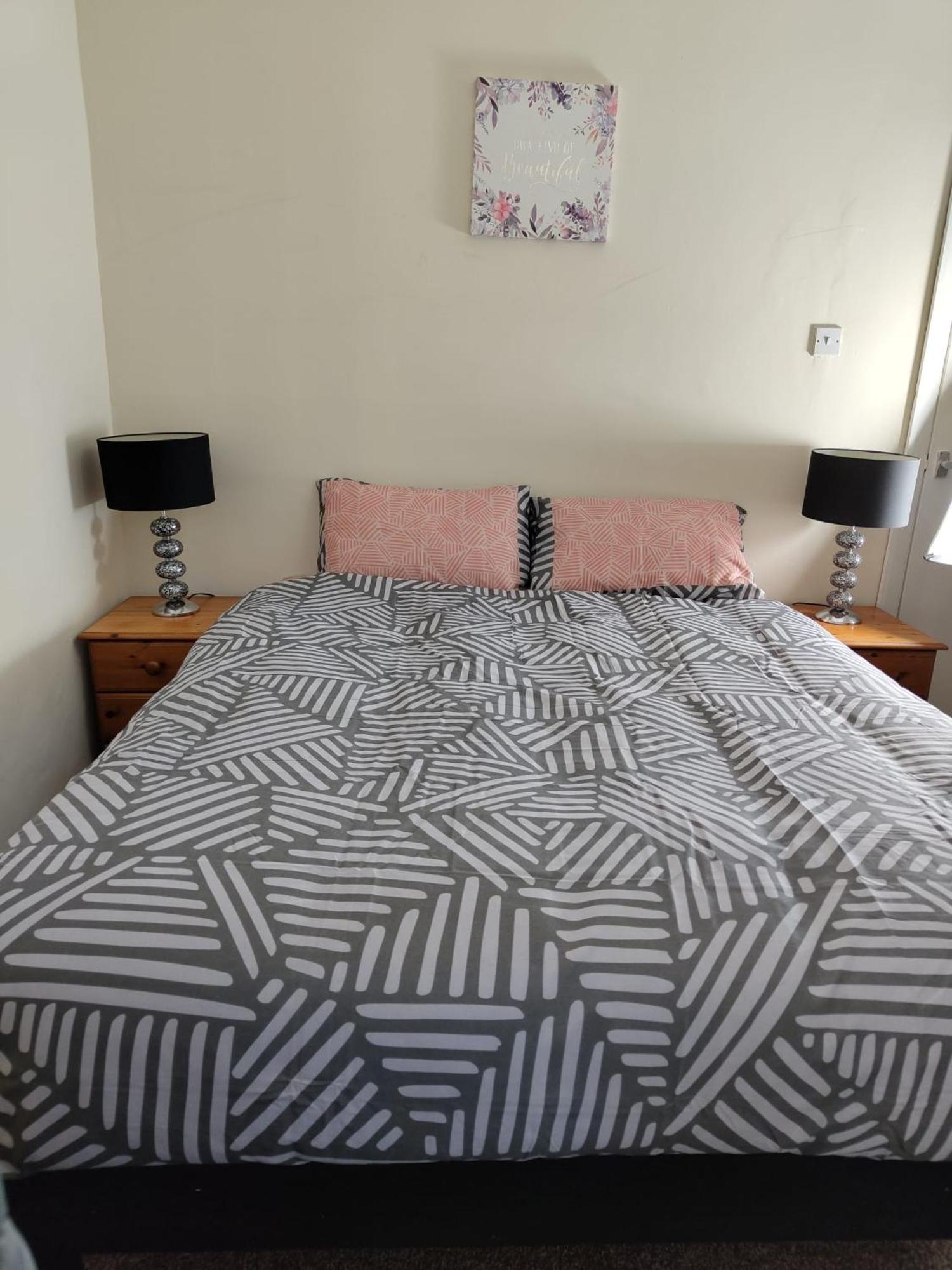 Anstuns Lodge Liverpool Bagian luar foto
